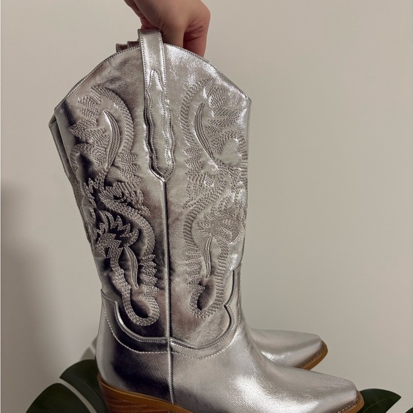 Women Western Cowboy Boots Pointed Toe Silver Metallic Cowgirl Women's Size 7 8 - Picture 9 of 14